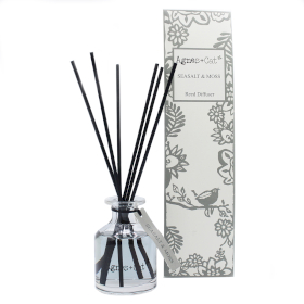 140ml Reed Diffuser - Seasalt and Moss