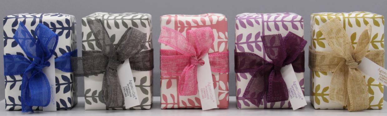 Gift wrapped Boxes - Two bath Fizzers and one Jam Jar Candle - Agnes and Cat Wholesale