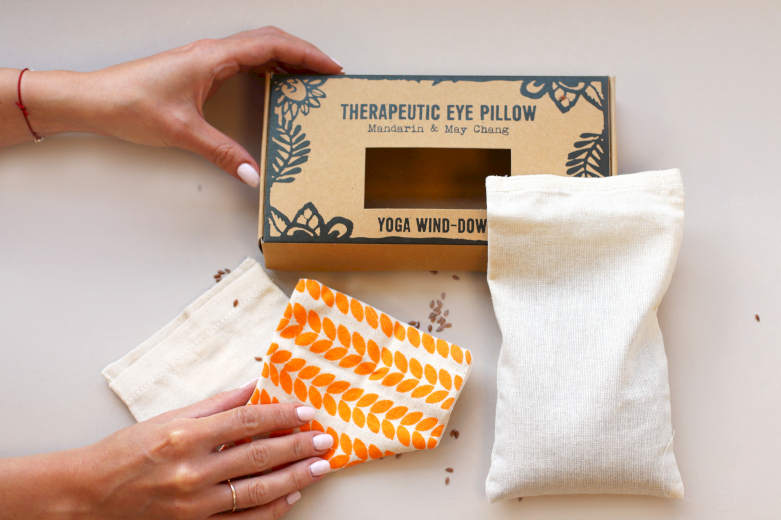 Eye Pillows Agnes and Cat Wholesale 